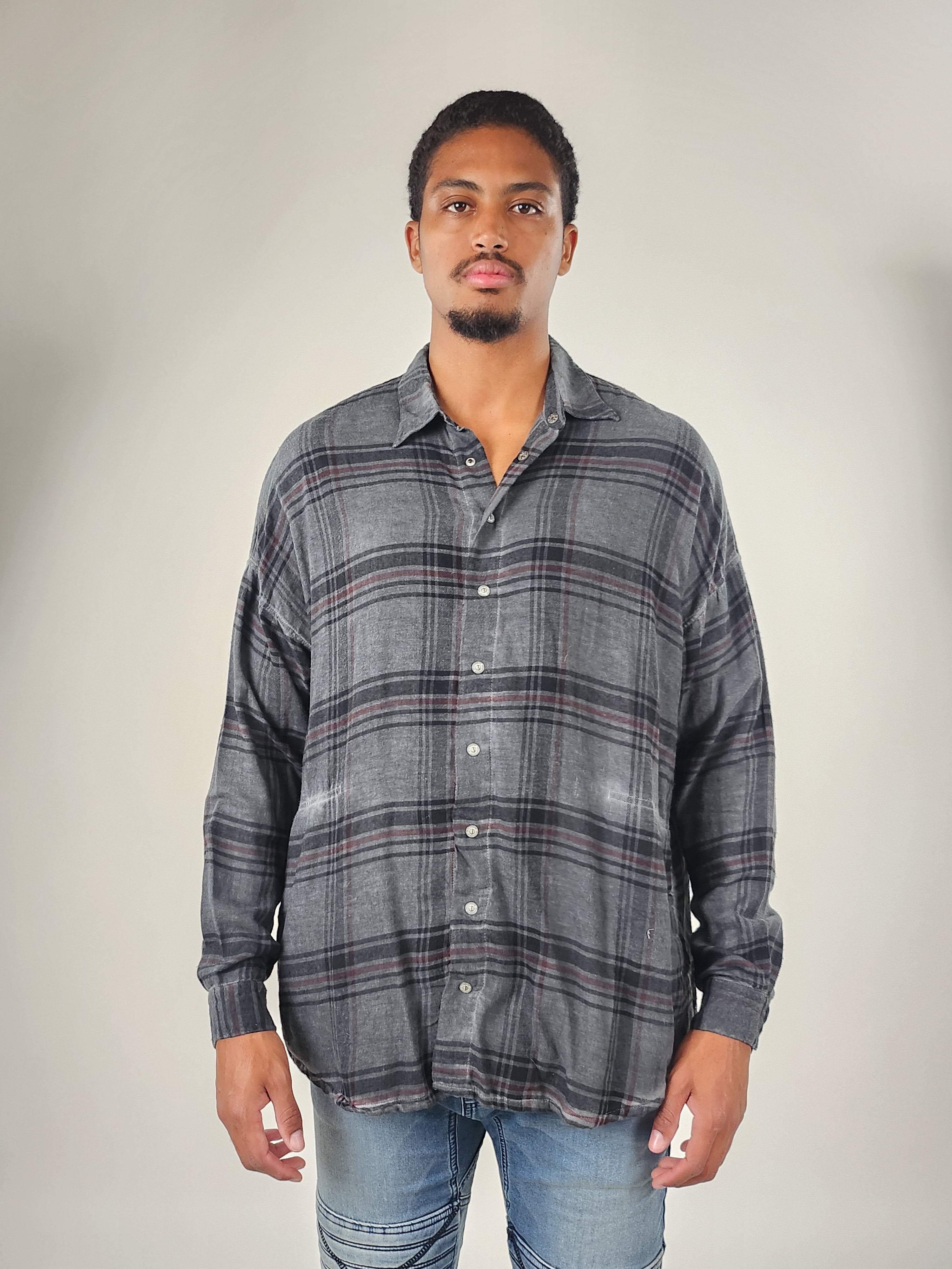 Wholesale,Reesedeluca, Reese De Luca Grey Plaid Long Sleeve Snap Button Up Shirt with Side Pockets, Grey, Medium-54-TagM