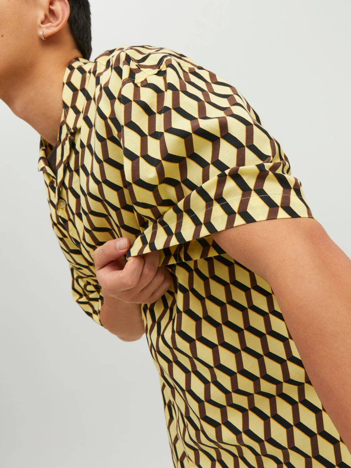 Wholesale,Jack & Jones, Jack & Jones Yellow Geo Print Shirt Short Sleeve, Yellow, Extra Extra Large-55-TagXXLExtra Large-52-TagXLLarge-49-TagLMedium-47-TagMSmall-45-TagS