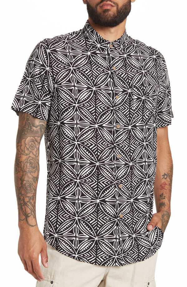 Union Black Geometric Short Sleeve Button Up Shirt