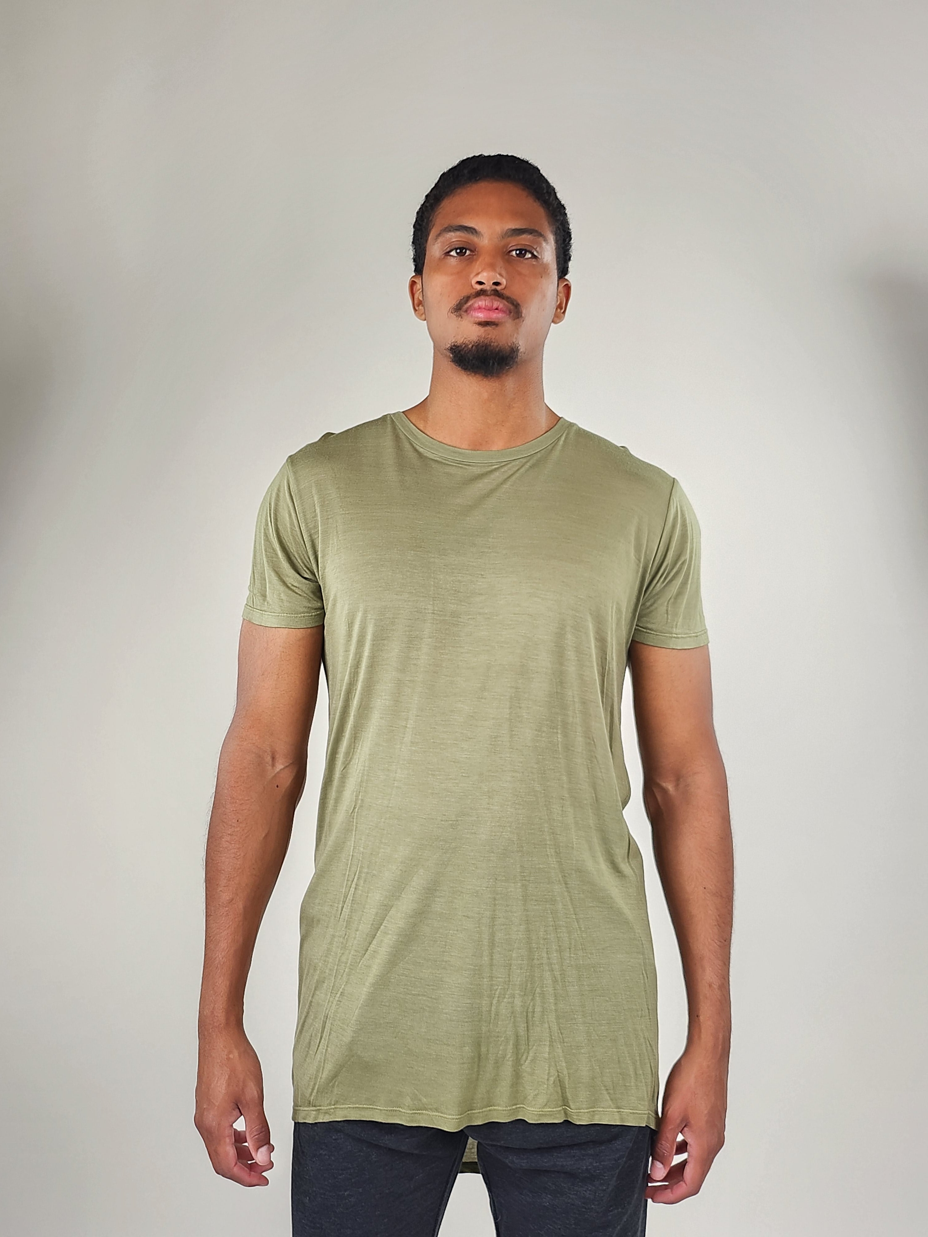 Wholesale,Reesedeluca, Reese De Luca Olive Short Sleeve T-Shirt with Droptail Hem, Green, Medium-41-TagM