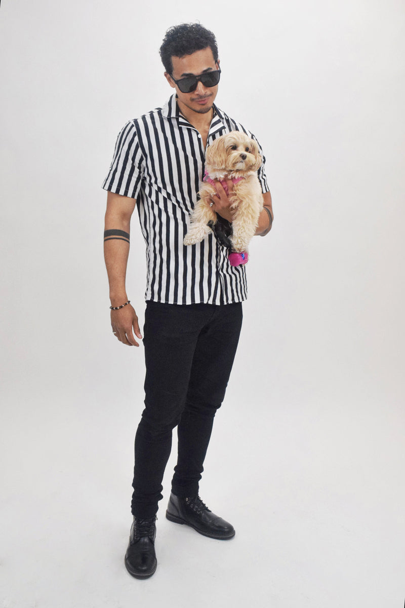 Donato Black And White Vertically Striped Short Sleeve Button Up